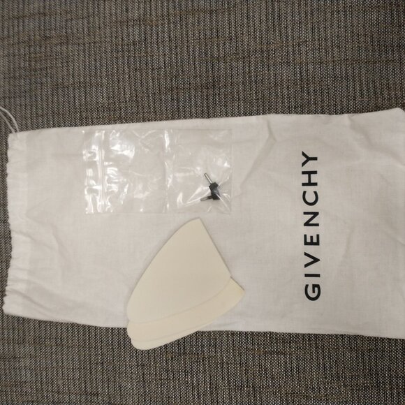 Gorgeous 🥰 Givenchy Heels Calf Hair Stilleto - Picture 2 of 8